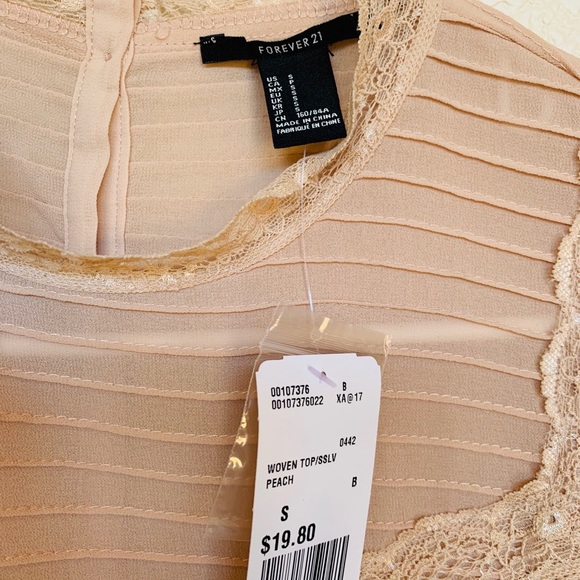 Forever 21 Woven Top Semi Sheer - Picture 3 of 4